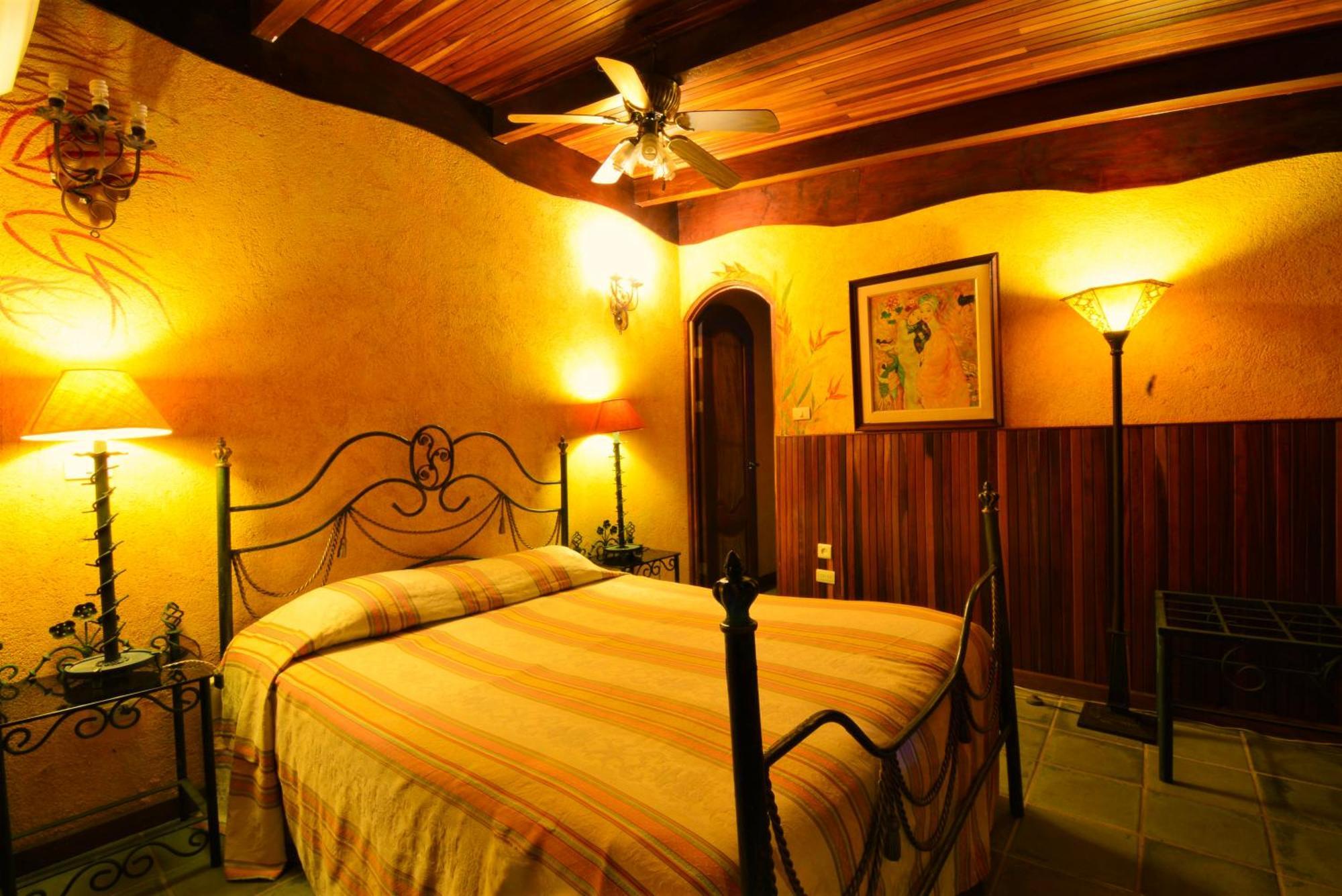 Hotel La Mansion Inn Arenal Nuevo Arenal Esterno foto