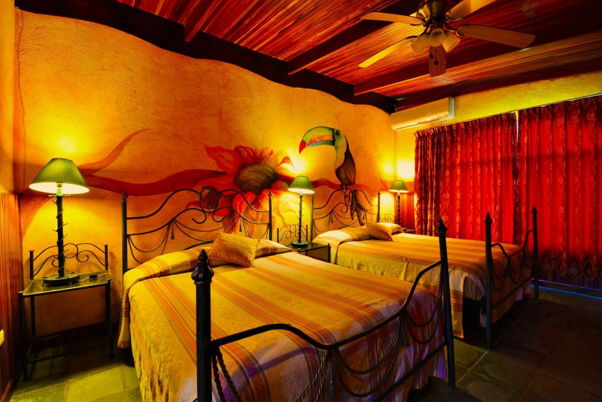 Hotel La Mansion Inn Arenal Nuevo Arenal Camera foto